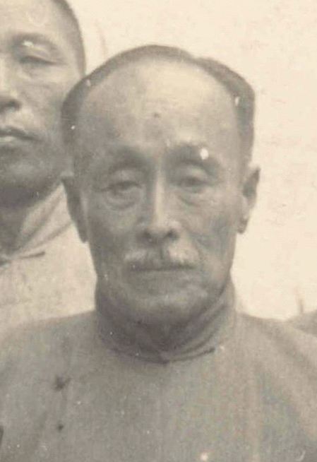 이동녕 초상