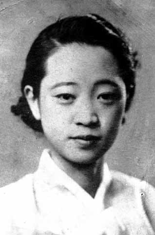 노천명 초상